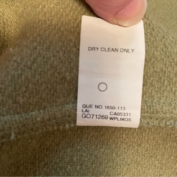 Woolrich  Fern Green Technowool - Women's 
Full Zip Lined Wool Vest - Size Large - Picture 7 of 12